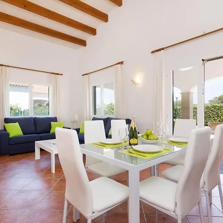 Tonia By 칼란 보쉬